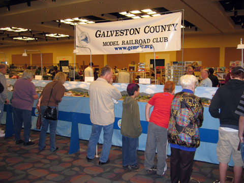 Galveston County Model Railroad Club's traveling N scale layout